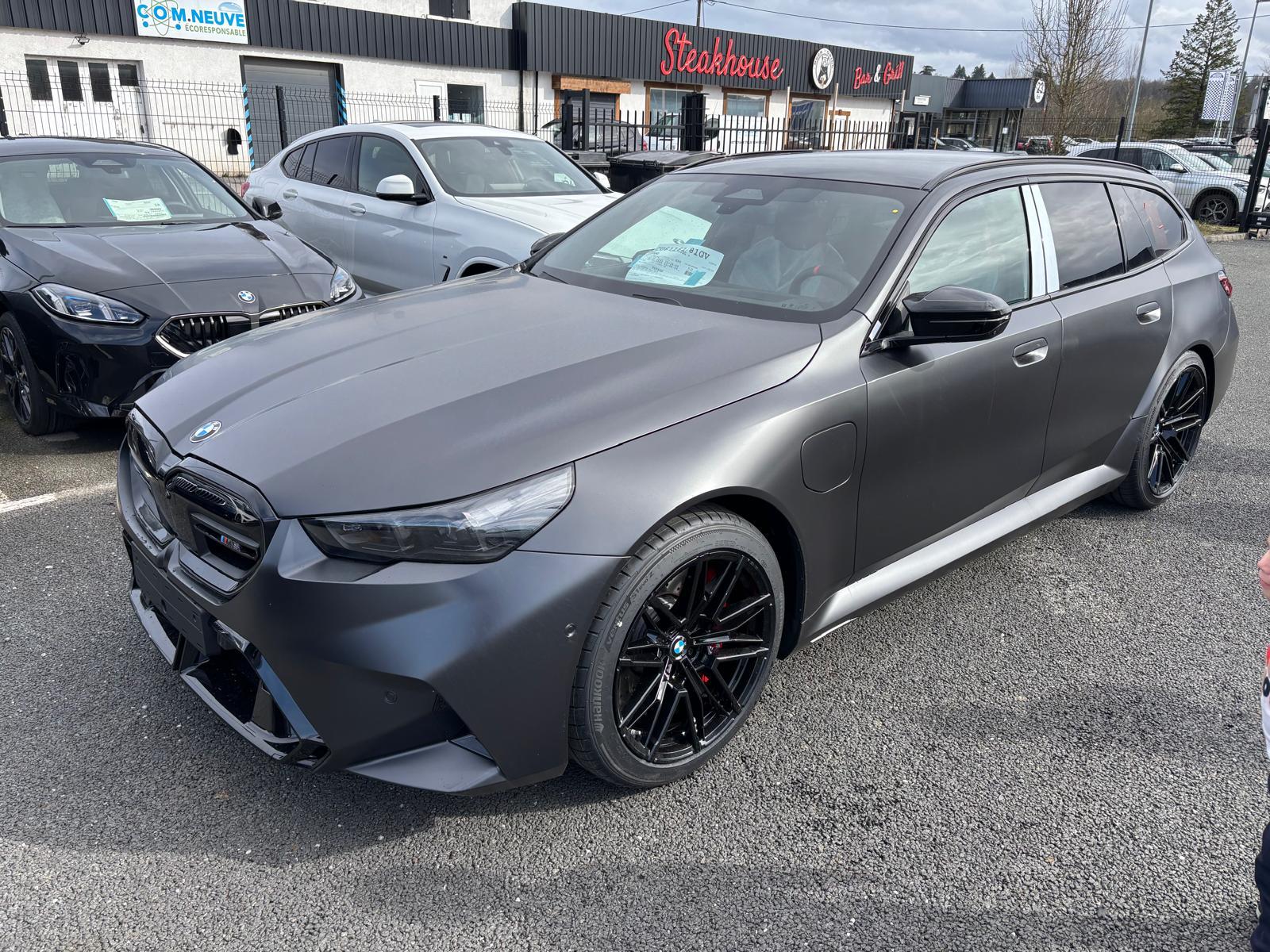 BMW M5 xDrive